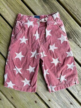 Mini Boden red star pull on shorts size 5Y